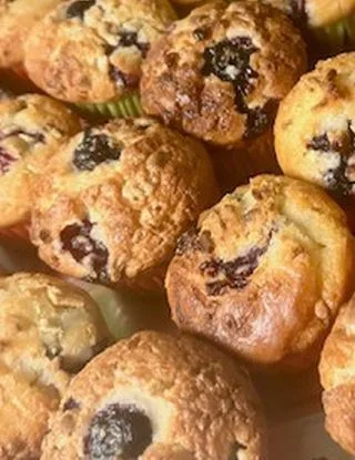 Muffin ai mirtilli e cioccolato bianco